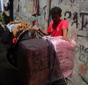 Konveksi Kaos Murah Surabaya Pengiriman ke Banjarmasin