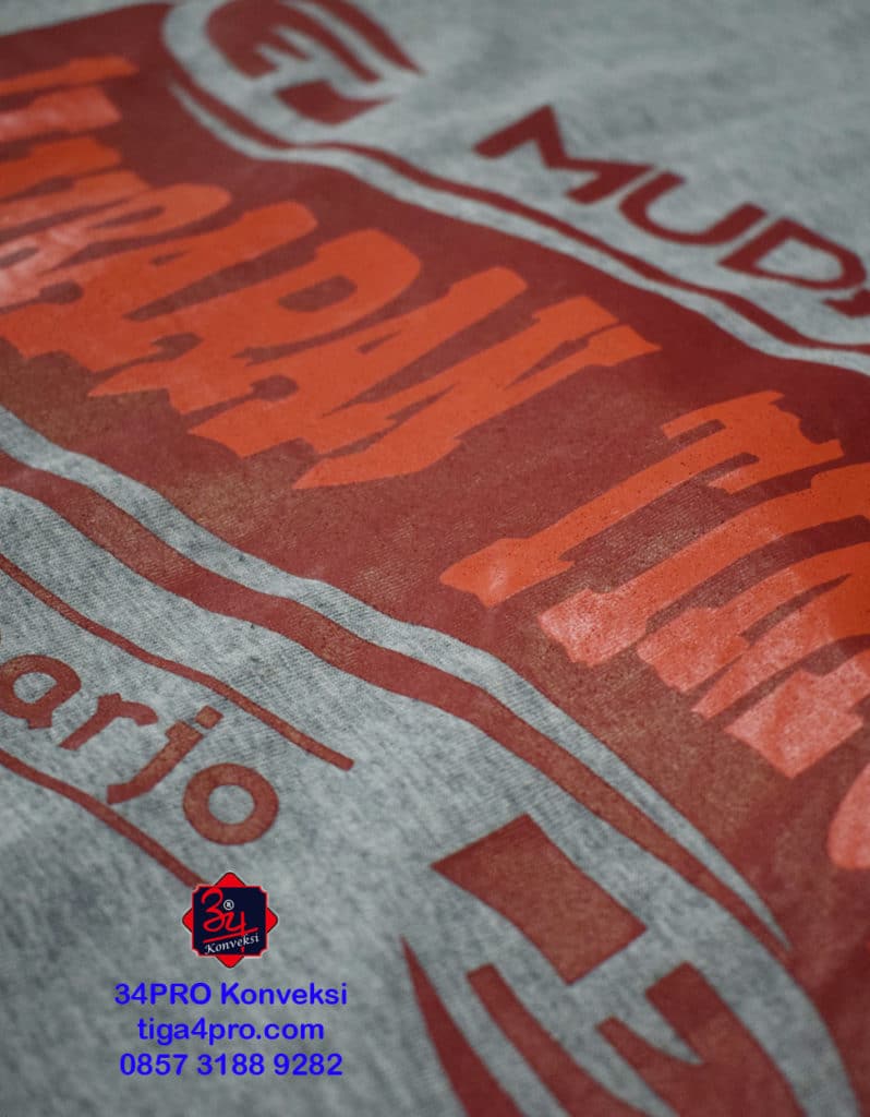 Menggunakan Screen T55 Untuk Sablon Rubber Waterbase Hasil Medium